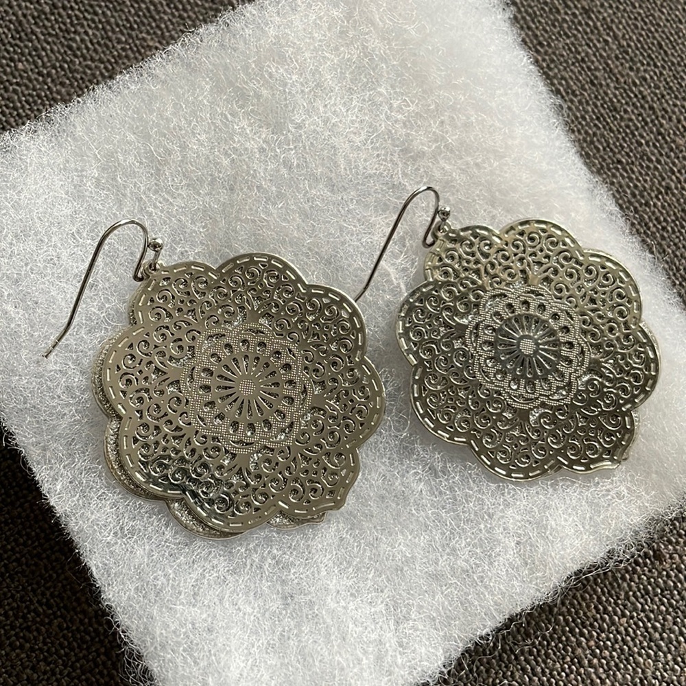 Express Earrings